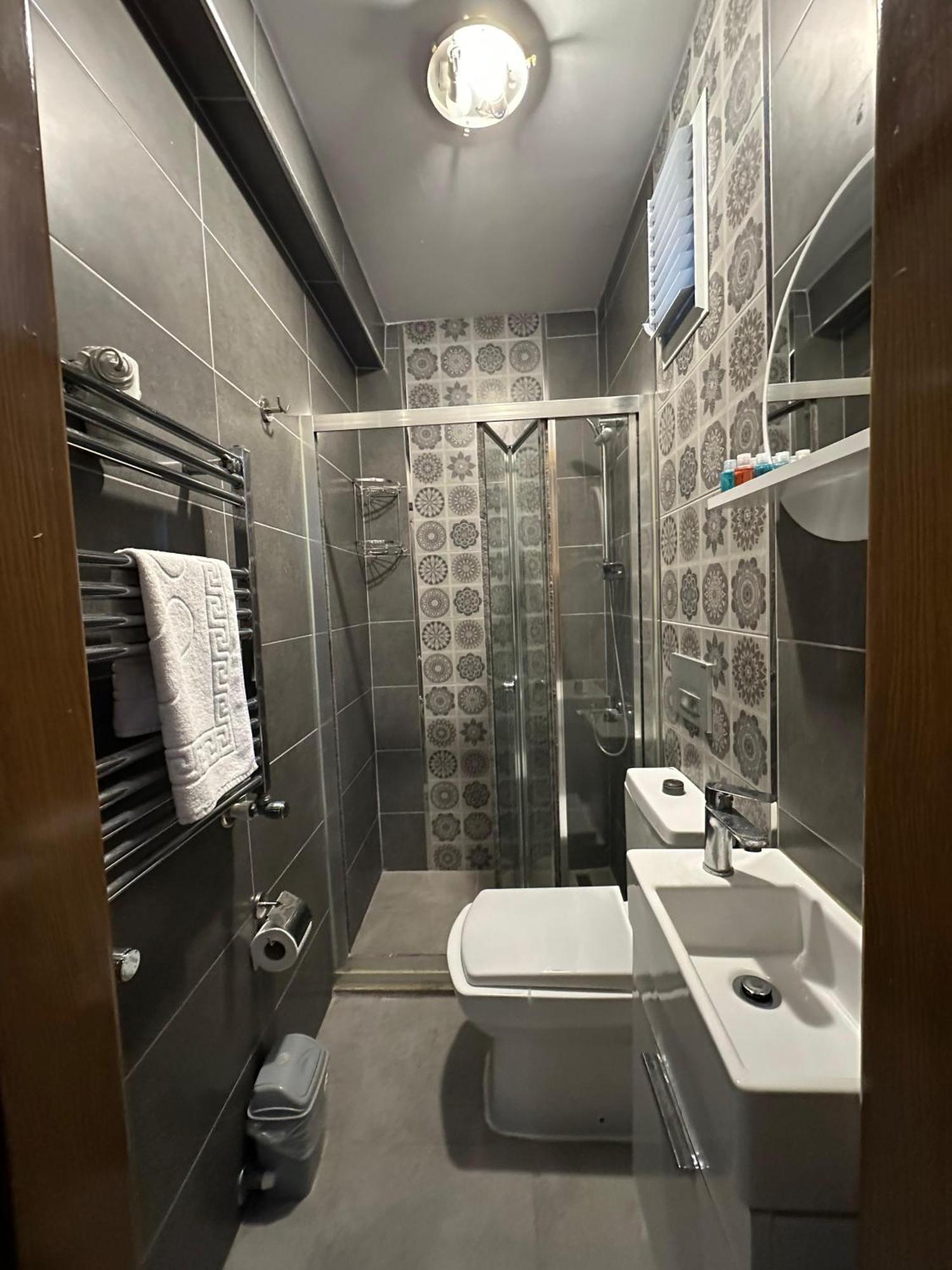 Social House Mil Hotel Istanbul Exterior photo